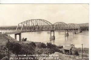 RPPC-FREE SOUTH DAKOTA STATE BRIDGE-CHAMBERLAIN,SD 1942 - Picture 1 of 2