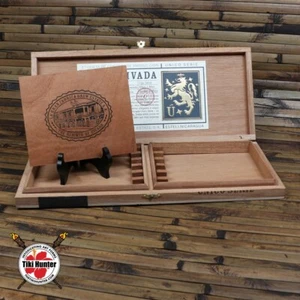 Caja de cigarros - Drew Estate Liga Privada Serie Única UF-13 Oscuro - Vacío - Imagen 1 de 3
