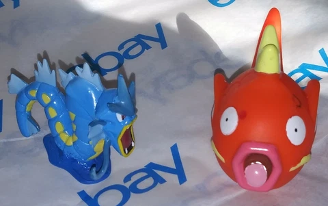 Vintage Rare 90s Magikarp Gyarados TOMY Nintendo SQUISHY Bath Toy htf Figure Lot Cover