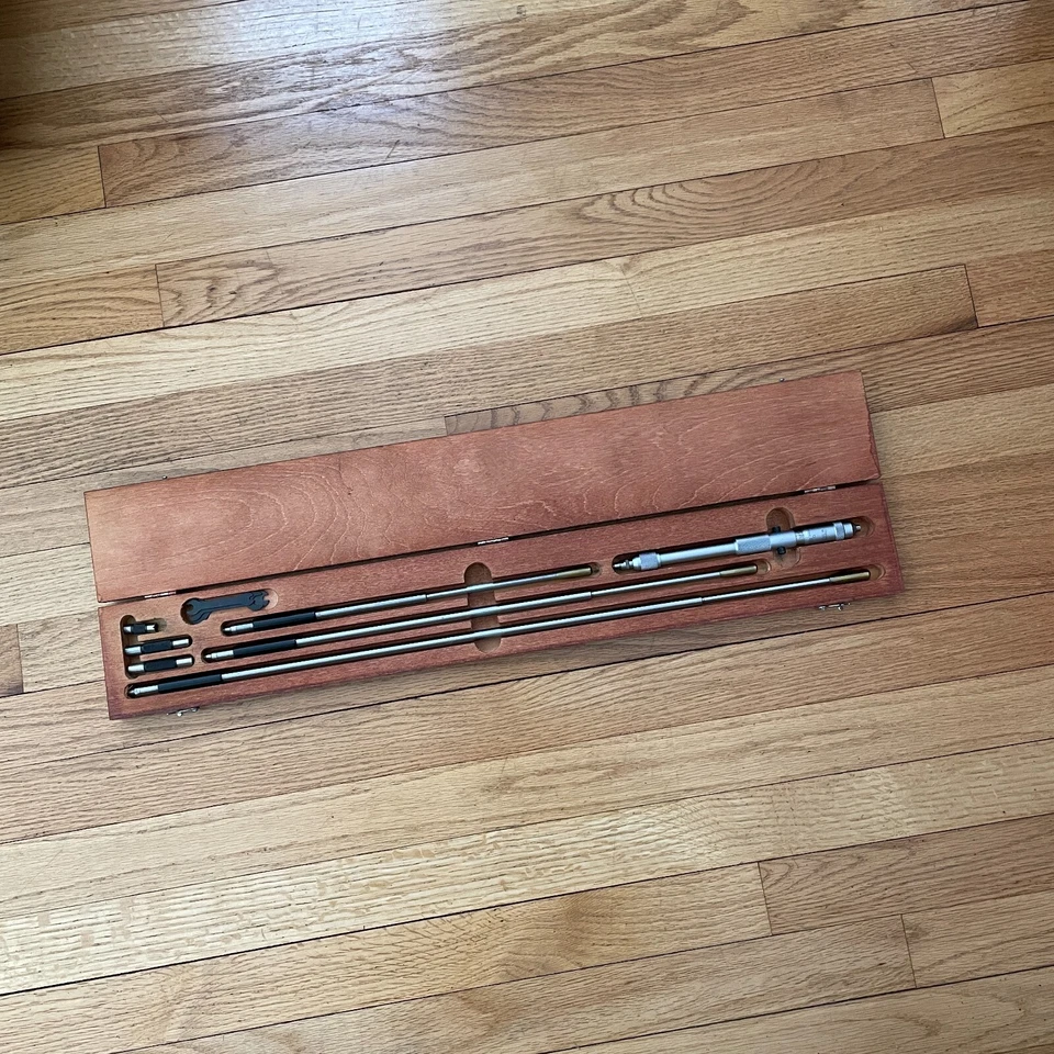 STARRETT 124CZ Mechanical Solid - Rod Inside Micrometer :8in. to 32 In. Range - Image 1 of 4