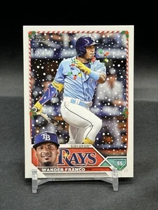 2023 Topps Holiday WANDER FRANCO SSP SP Rare LIGHT NECKLACE SLEEVE CMP 515 #H194 - Picture 1 of 3