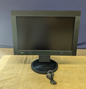 Eizo Coloredge Pro Calibrated Monitor 22" CG221 1920x1200 400:1 Studio Photo A - Picture 1 of 12