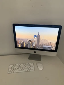 Apple iMac 2017 - 21.5in - Good Condition - Picture 1 of 10