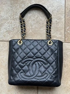 Chanel Black leather quilted tote Handbag - Picture 1 of 8