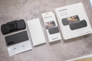 Sony Xperia 1 IV 5G Gaming Edition Gaming Gear Bundle 16GB 512GB Unlocked - Picture 1 of 4