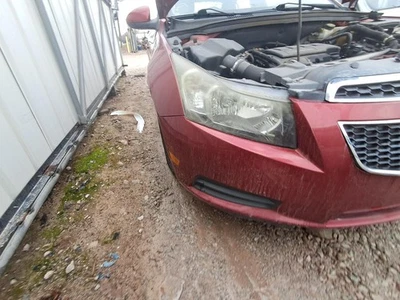 Used Right Headlight Assembly fits: 2014 Chevrolet Cruze Right Grade A - Imagem 1 de 4