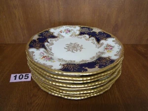 Ala de murciélago azul cobalto Coalport - 8 x 9 pulgadas o 23 cm almuerzo/postre/platos laterales - Imagen 1 de 14
