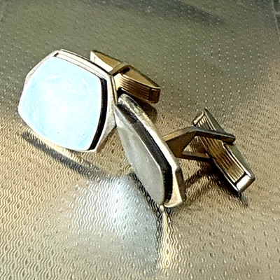 paar (2Stk.) Manschettenknöpfe 50er Jahre Perlmutt goldfarbenes Metall Vintage - Bild 1 von 4