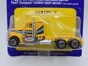 Vintage Speed Wheels Series V Tractor Semi Yellow Truck New (Bin11) - Picture 1 of 5