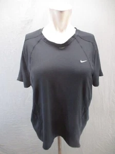 NIKE FIT DRY Size XL(16-18) Boys Black Stretch Short Sleeve Athletic T-Shirt 863 - Picture 1 of 10