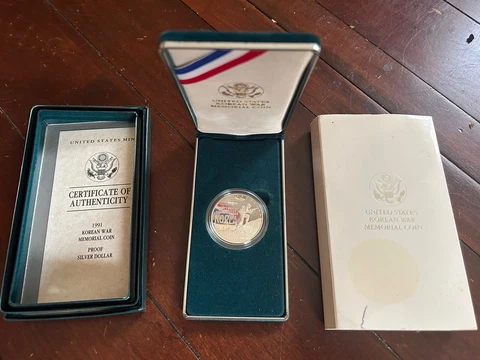 1991 US Korean War Memorial Proof Silver Dollar Coin - 90% Silver with box & COA Cover