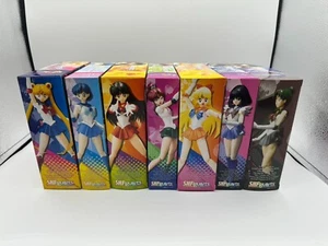 Juego de 7 figuras BANDAI S.H.Figuarts Sailor Moon 20 aniversario - Imagen 1 de 10