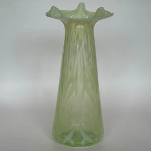 Victorian Vaseline Glass Vase Crimped/Frilled Edge c.1900 - At Fault - Picture 1 of 11