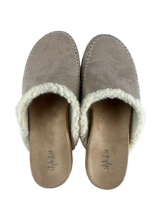 Style & Co. Womens Slide Slippers Taupe Moccasin Toe Taupe Size 9.5 Runs Narrow - Picture 1 of 3