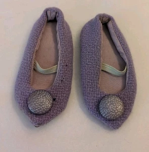 Scarpe vintage viola Chatty Cathy per bambola 20"  - Foto 1 di 8