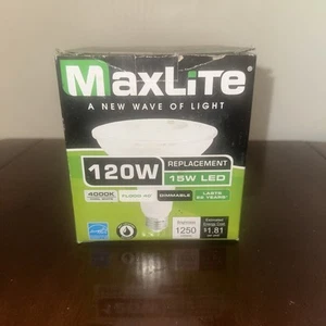MaxLite 15W LED 120W Floodlight 4000K 1250 Lumen E26 Base PAR38 Last 22 yrs - Picture 1 of 1