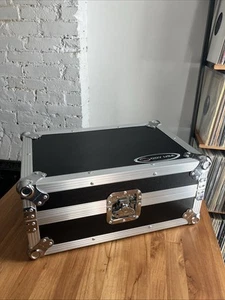 Pioneer DJ Mixer Flight Case Odyssey FZ10MIXXD Universal 10" DJ Mix Flight Case - Picture 1 of 17