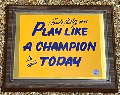 Notre Dame Rudy Ruettiger Autographed Wall Hanging - 11" x 14"+ FREE GIFTS - Image 1 of 3