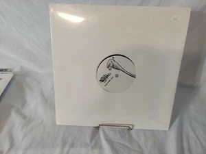 New sealed DJ Q-BERT NEEDLE THRASHERS VOLUME  2 RECORD - Bild 1 von 2