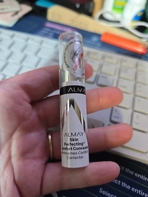 Almay Skin Perfecting Comfort Concealer Long Lasting Flawless Coverage 240 Dark - Image 1 of 4
