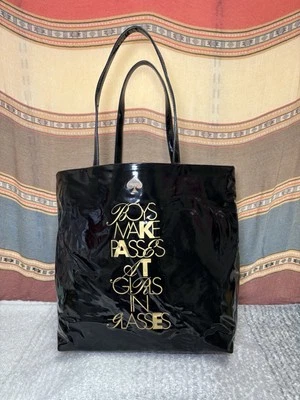 Bolso de Mano Kate Spade Mujer Bon Shopper Negro con Letras Doradas Requiere Lectura Foto 1 de 4