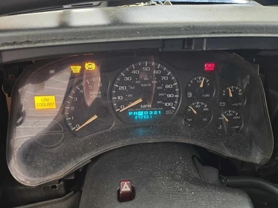 Used Speedometer Gauge fits: 2002 Chevrolet Silverado 1500 pickup cluster MPH US - Image 1 of 4