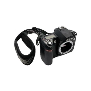 Solo cuerpo de cámara digital Nikon D70 6,1 MP DSLR - Imagen 1 de 9