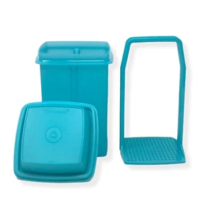 Tupperware Pick A Deli GRANDE 8 1/2 tazze contenitore quadrato sottaceto blu acqua NUOVO! - Foto 1 di 2