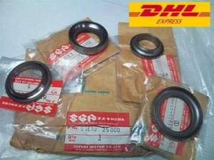 Suzuki AC50 AS50 TC90 TC100 TM75 TS50 TS75 TS90 TS100 Steering Upper Set Nos - Foto 1 di 2