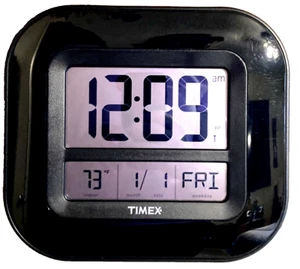 Accurite Timex 9" Large Display Atomic Digital Clock /w Indoor Temperature/Date - Picture 1 of 9