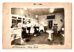 1924 Philadelphia Barber Shop Interior Photograph Occupational Provenance - Picture 1 of 2