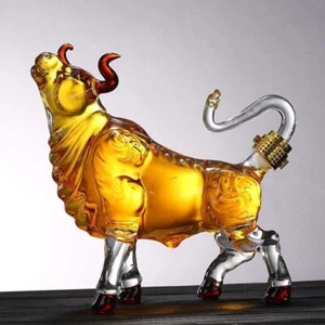 Novelty animal cow shaped home bar Whiskey Decanter for Liquor Scotch Bourbon - Picture 1 of 6
