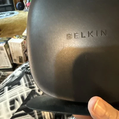 Belkin N150 150 Mbps 4-Port 10/100 Wireless N Router (F9K1001v4) + Power Cord - Image 1 of 4