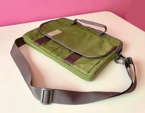 Timbuk2 Quickie Laptop Sleeve, shoulder case Green, Size 16" laptop - Afbeelding 1 van 7
