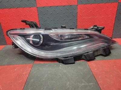 Faro halógeno pasajero derecho Chrysler 200 2015-17 4 puertas SDN OEM#682484785AA Foto 1 de 4