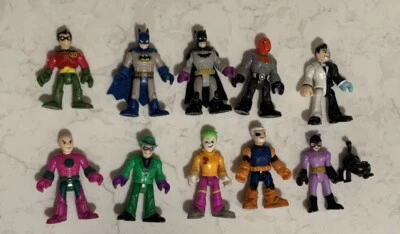 Imaginext DC Super Friends Batman Toys, Ultimate Hero Villain Match-Up, 10 Fi... Foto 1 de 2