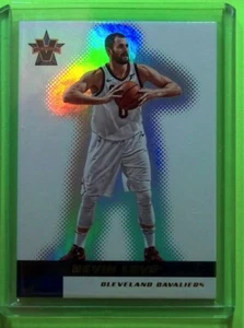 2017-18 Panini Vanguard Kevin Love Base Parallela Bianca 21/49 Cavaliers - Foto 1 di 1
