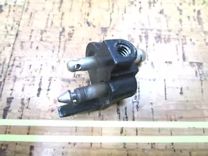 *NUEVO FABRICANTE DE EQUIPOS ORIGINALES* 0750 OMC Johnson Evinrude CONECTOR DE COMBUSTIBLE 438793 0438793 - Imagen 1 de 7
