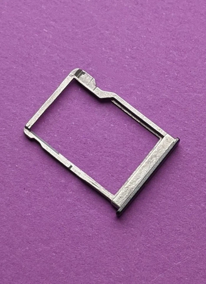 Vassoio nero per schede di memoria per HTC One M9 - pezzo di ricambio origina... - Immagine 1 di 1