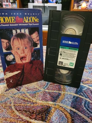HOME ALONE VHS  - Image 1 of 3