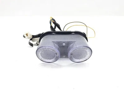 Luz trasera lente trasera freno trasero Yamaha YZF R1 3309 X 2000 Foto 1 de 4