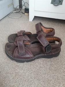 MENS CLARKS ACTIVE AIR BROWN LEATHER SANDALS SIZE UK 9G - Picture 1 of 4