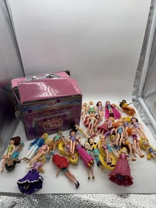 2001 Mattel Fashion Polly Pocket Super Stylin’ Mall w/ Polly & Many More - Picture 1 of 3