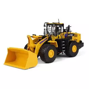 First Gear 1/50 Komatsu WA500 Articulating Wheel Loader 50-3262 - Picture 1 of 3