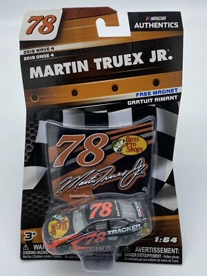 #78 MARTIN TRUEX BASS PRO SHOP TOYOTA 2018 WAVE-4 LIONEL NASCAR AUTHENTICS 1/64 - Image 1 of 4