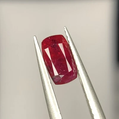 Natural pigeon Blood Ruby Loose Gemstone 1.38 carat certified From Afghanistan - Image 1 of 4