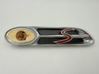 Mini Cooper S Right Fender OEM Scuttle Light Trim 51137114734 02-08 R52 R53 Foto 1 de 4