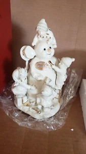 LENOX SNOWMAN WITH CHILDREN FIGURINE 9" TALL STILL IN BOX - Picture 1 of 7