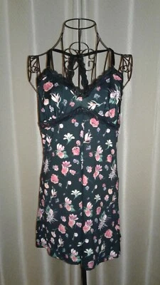 NWT • Black Tropical Flower Print Babydoll Chemise Nightie Jessica Simpson • MED - Image 1 of 4