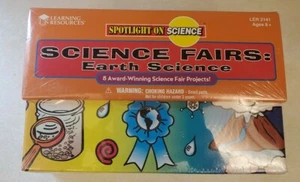 Learning Resources Spotlight on Science Science Fairs Earth 8 Activities Sealed - Picture 1 of 4